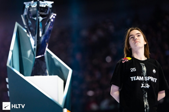 单骑救主 力挽狂澜 G2 2-1 战胜NiP完成复仇