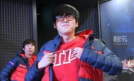 在今天BLG对阵WBG的比赛中，Xun使用蔚达成了在LPL的第100胜，是打野位第25位达成该成就的选手，恭喜Xun！