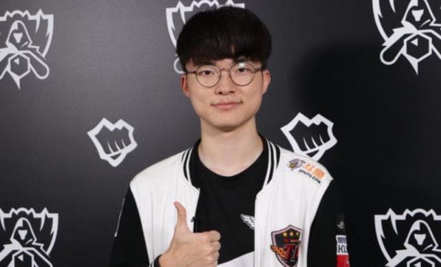 CTBC Flying Oyster 击败 FlyQuest 以晋级 2025 年全球总决赛季后赛